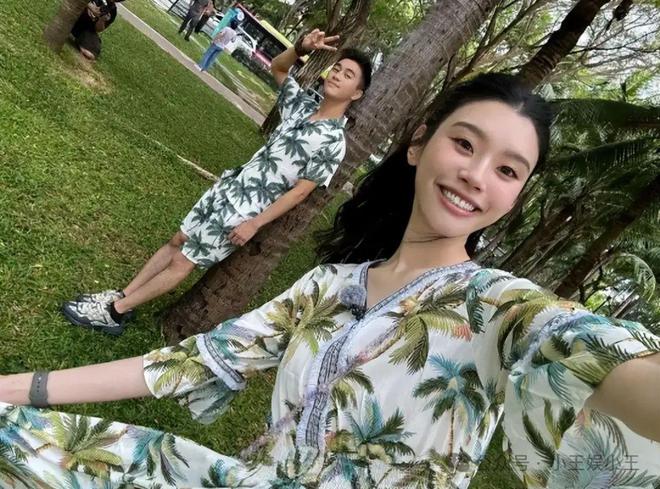 台才明白何猷君为何害怕她打扮ag旗舰厅注册奚梦瑶重回t(图6)