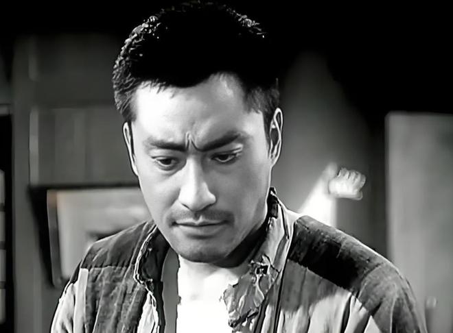 事 6次让角成模范演员 两任妻子都贤惠AG旗舰厅网关于中叔皇 你不知道的9件(图15)